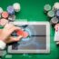 Chơi cờ bạc online là một trong những hình thức thu hút đông đảo cược thủ